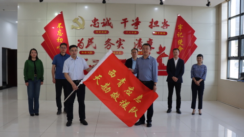 e4971911-7e74-4c73-8b10-4da6def2eabe